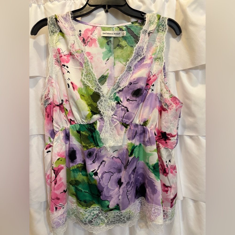 Floral Lace Trim Top